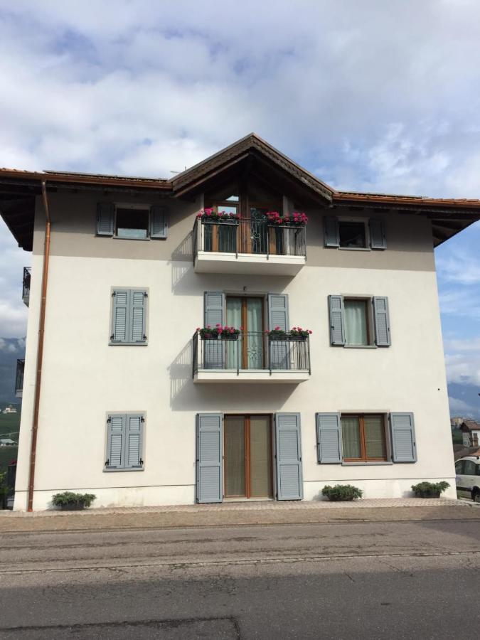 B&B Angela Valdinon Predaia Exterior foto